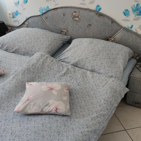 Hodosi Apartman Velky Meder Room photo