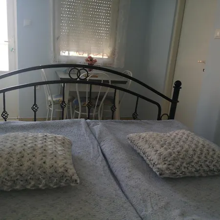 Hodosi Apartman Velky Meder Room photo